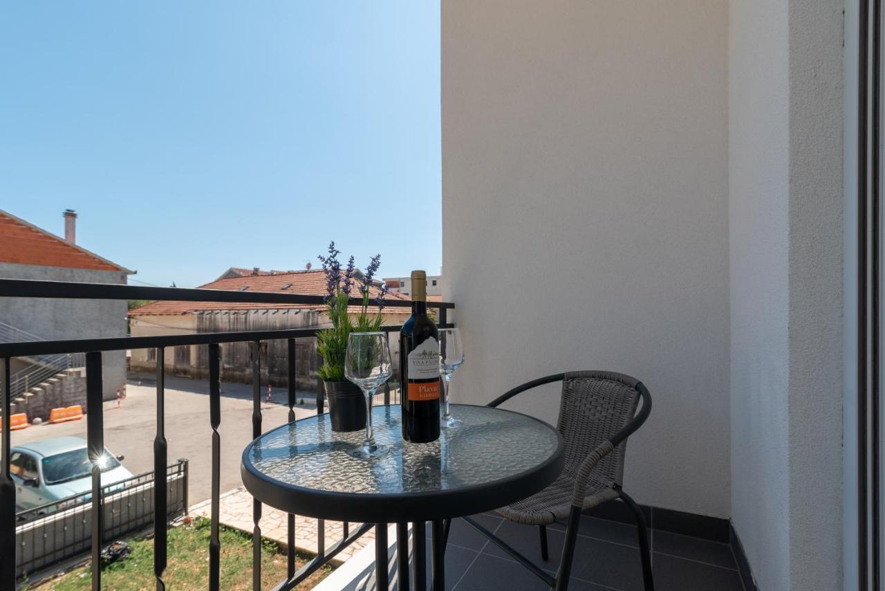 Apartmani Ante & Sime Trogir Exterior foto