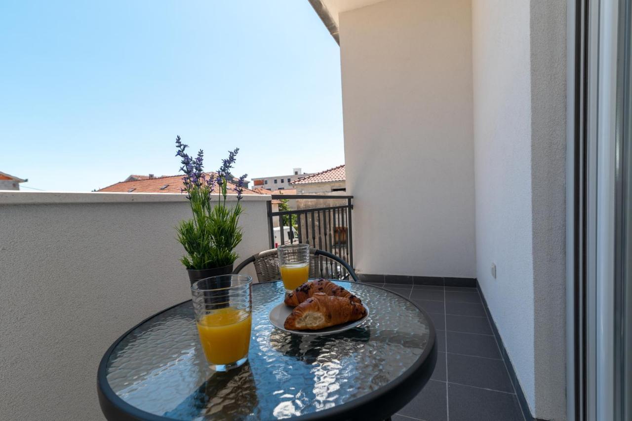 Apartmani Ante & Sime Trogir Exterior foto