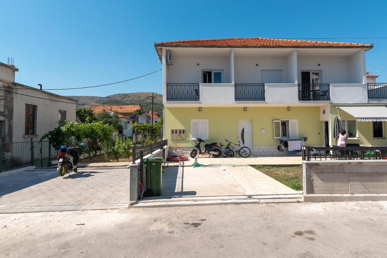 Apartmani Ante & Sime Trogir Exterior foto