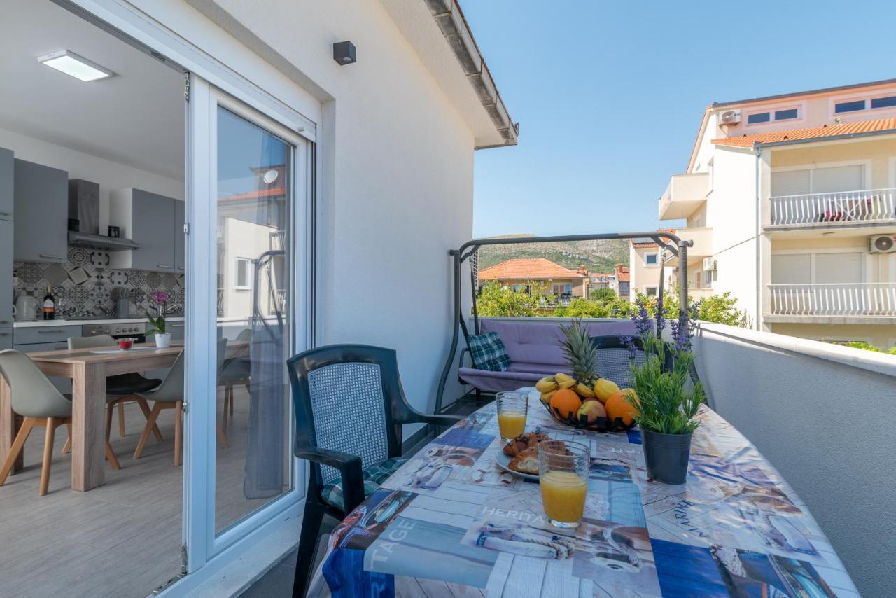 Apartmani Ante & Sime Trogir Exterior foto